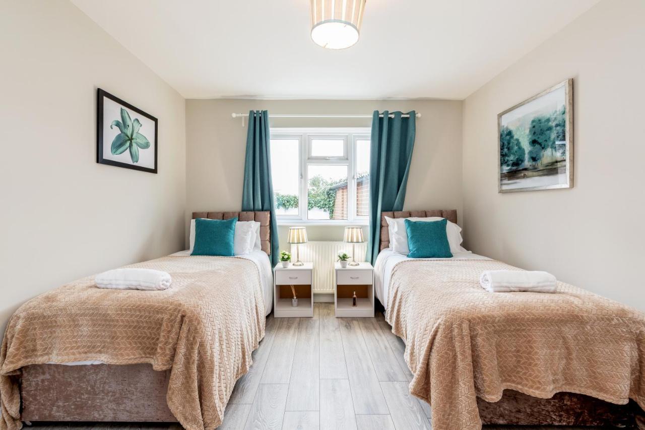 Dartford, Kent - Modern 2Bd 2Bath En-Suite Bungalow M25 Bluewater ภายนอก รูปภาพ